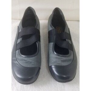 Munro American Women’s Shoes, Black/Gray Leather Baby Doll Slip On Size 9.5W